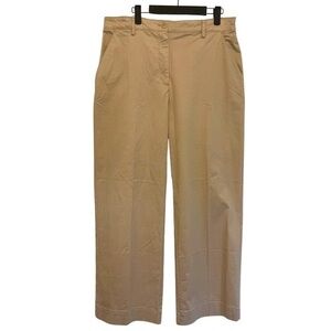 NWT - Women’s Abercrombie and Fitch Khaki Straight Leg Trousers - Size 32